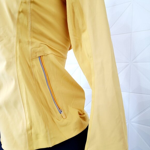 Lululemon Women's Wheat Yellow Cross Chill Full-Zip Performance Jacket Size 6 - Picture 6 of 9